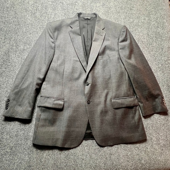 Jos. A. Bank Other - Jos. A. Bank Travelers Collection Gray Windowpane 100% Wool Blazer Jacket 46R
